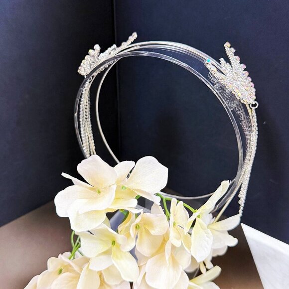 Angel Wings Headband, Hair Accessories for Girl, Goddess Headdress, Silver Crown - Picture 6 of 9